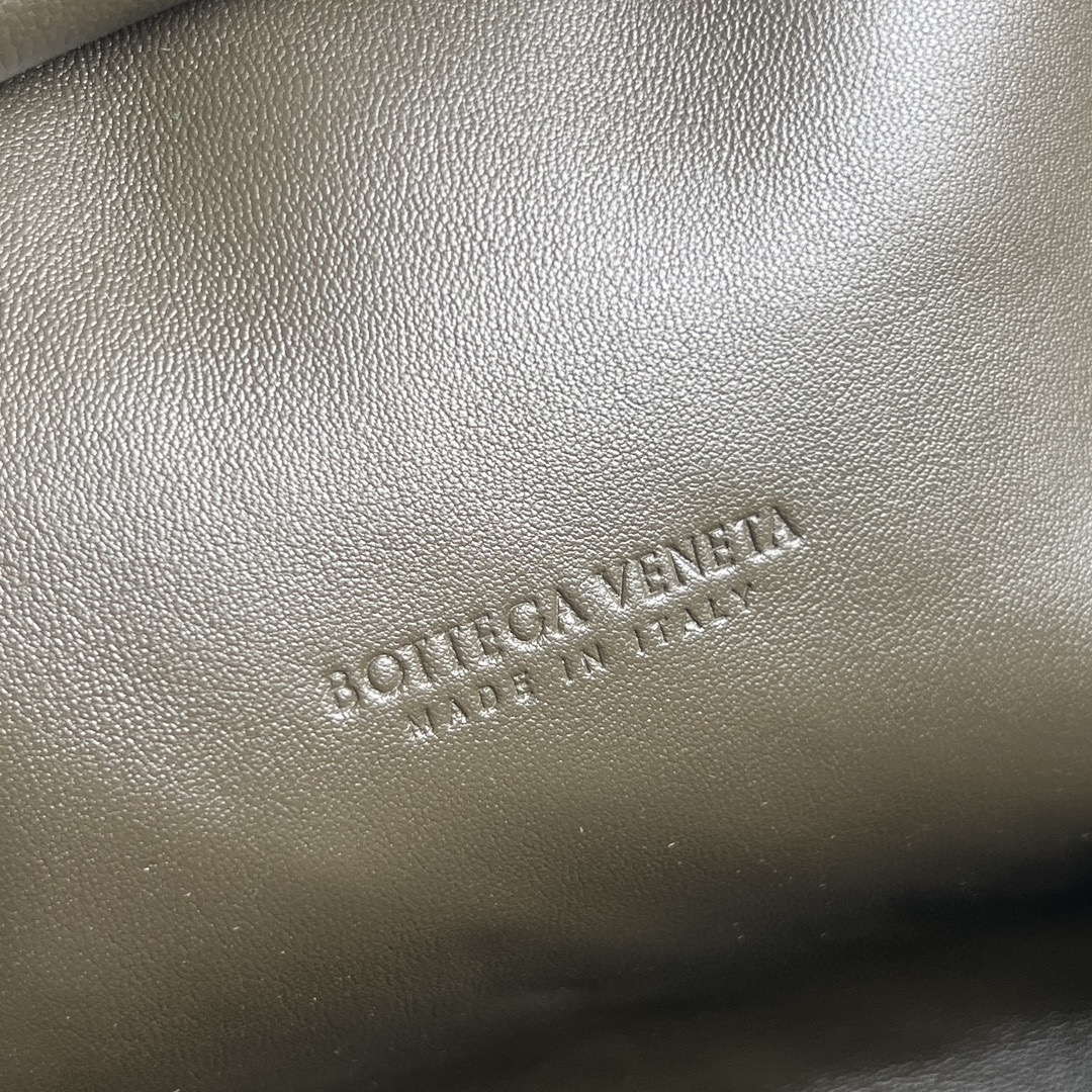 Bottega Veneta BV 785807 Lauren 1980 Kaki clutch Bag