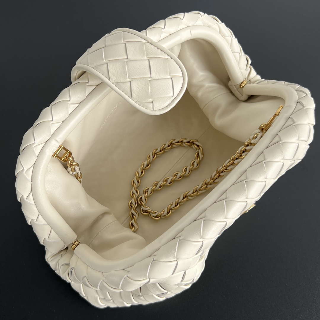 Bottega Veneta BV 785807 Lauren 1980 clutch Bag BV92008 - Default Title - View 5