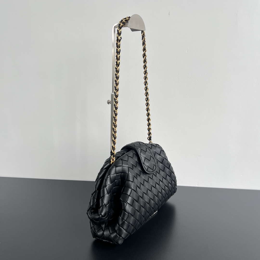Bottega Veneta BV 785807 Lauren 1980 clutch Bag BV92010