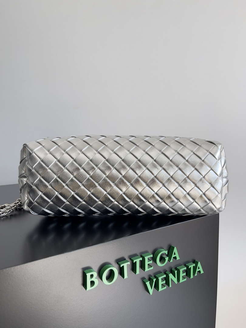 Bottega Veneta BV 785807 Lauren 1980 clutch Bag BV92022