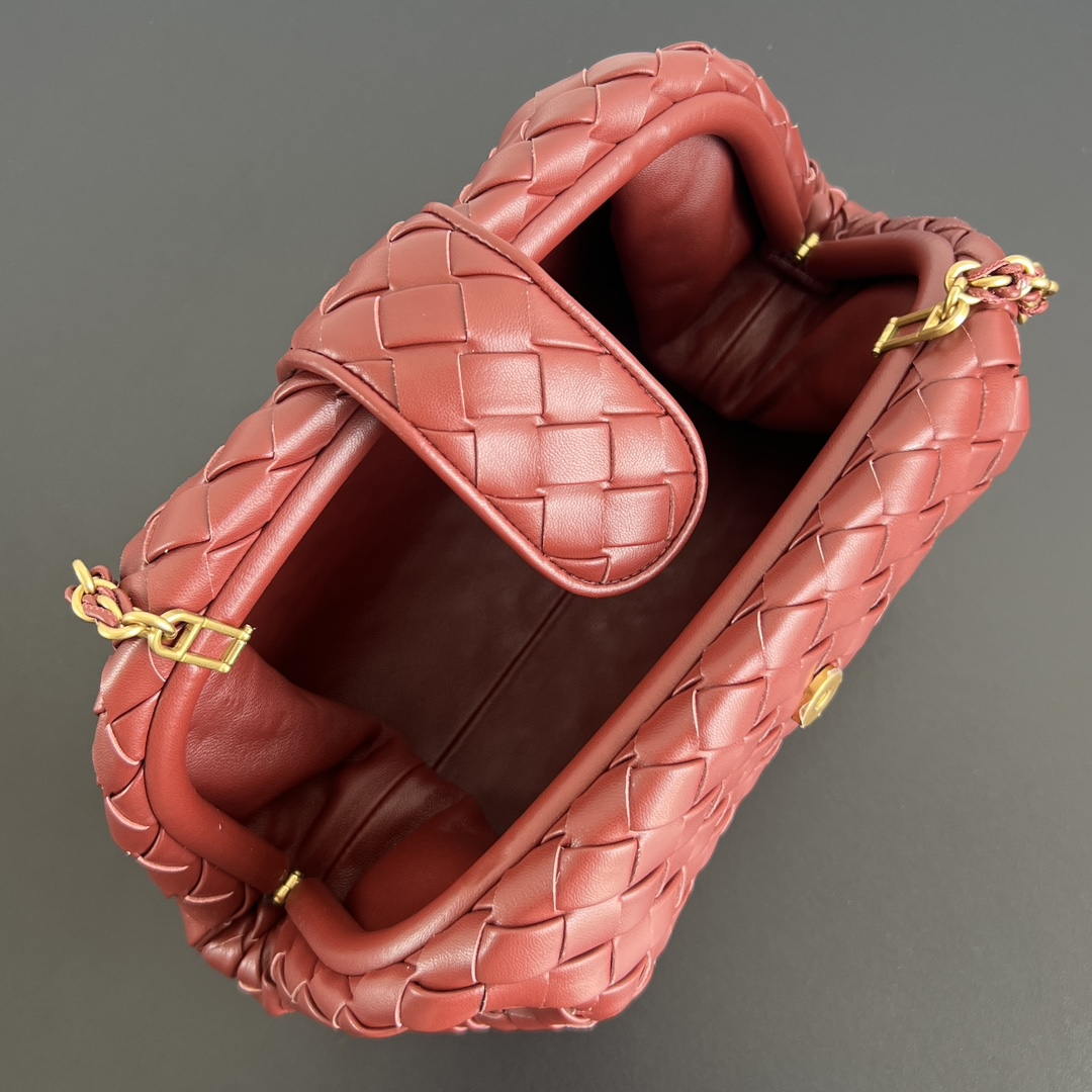 Bottega Veneta BV 785807 Lauren 1980 clutch Bag BV92028