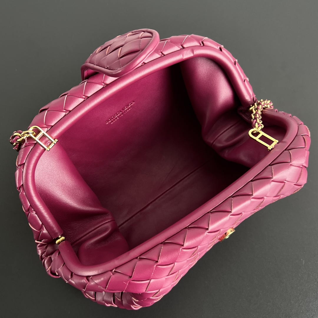 Bottega Veneta BV 785807 Lauren 1980 clutch Bag BV92030