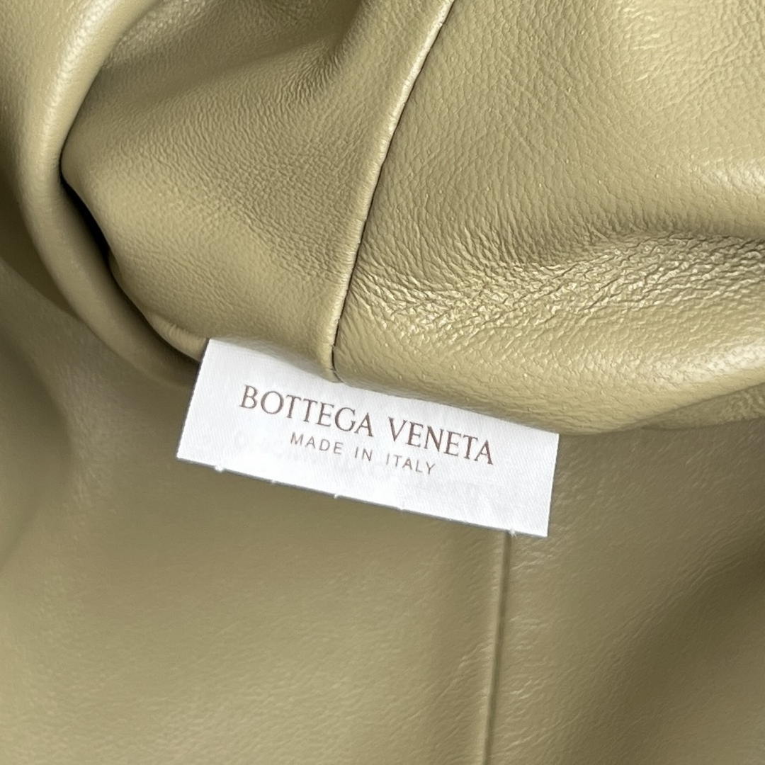 Bottega Veneta BV 785807 Lauren 1980 clutch Bag BV92029