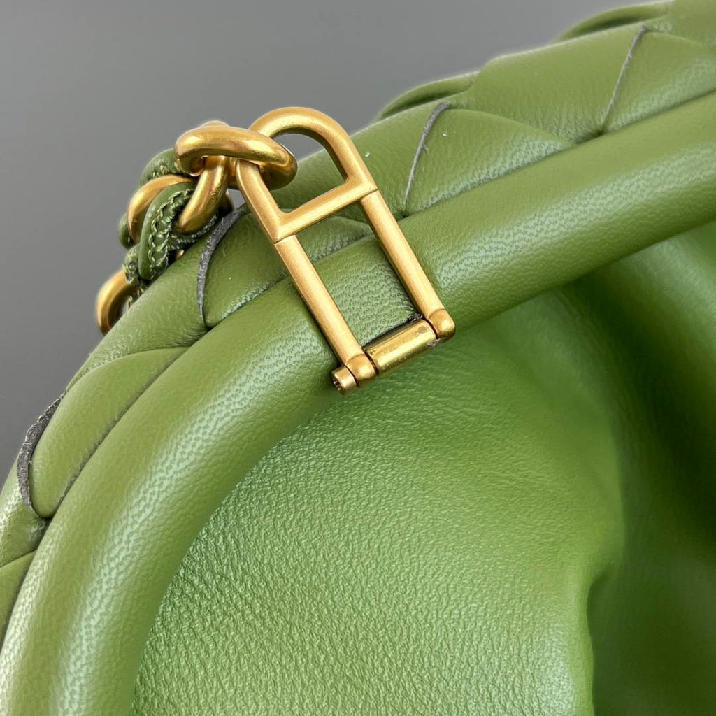 Bottega Veneta BV 804038  Small Lauren 1980 clutch Bag BV92035