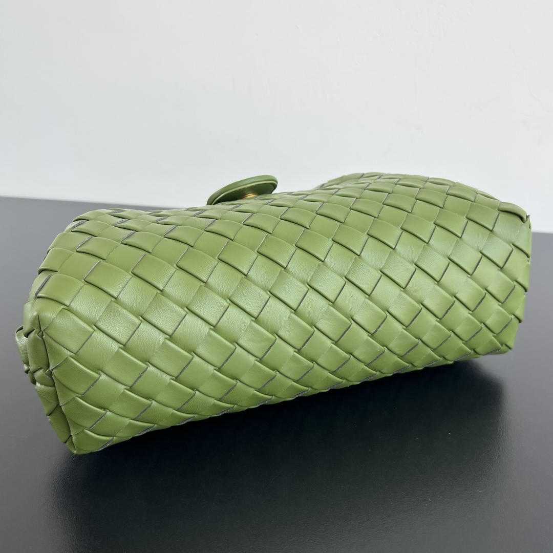 Bottega Veneta BV 785807 Lauren 1980 clutch Bag BV92031