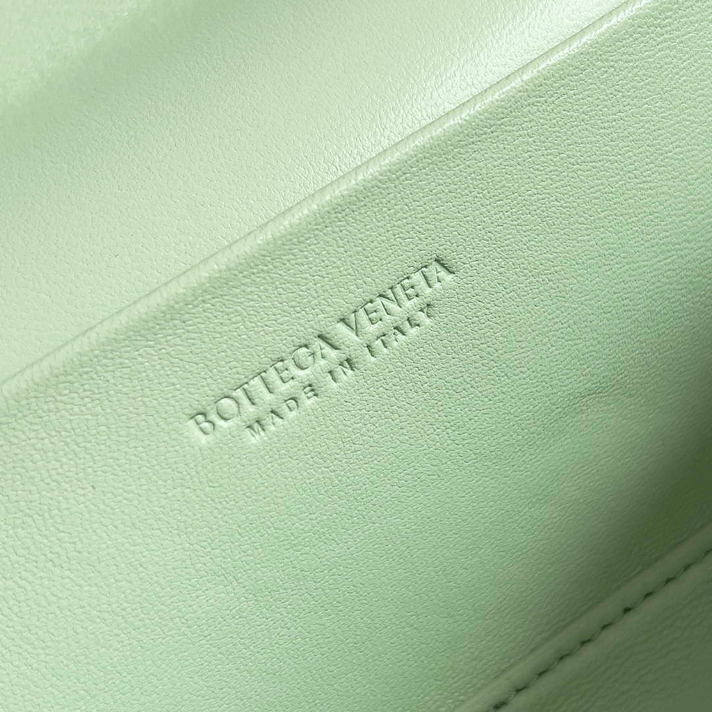 Bottega Veneta BV 789109V3IV16414 Bang Bang Vanity Case Light Green