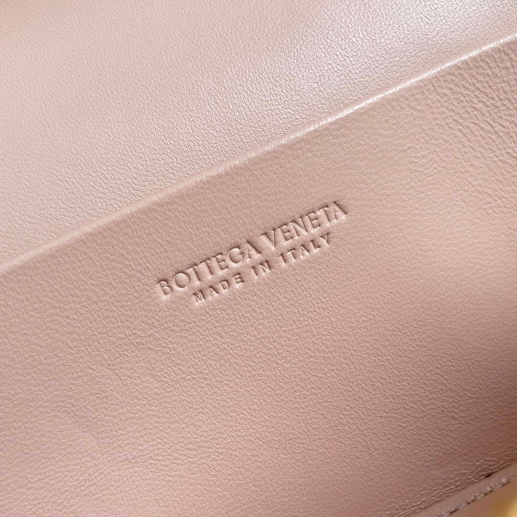 Bottega Veneta BV 789109V3IV16414 Bang Bang Vanity Case Light Pink