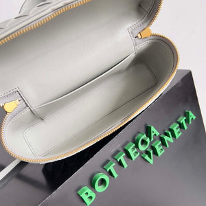 Bottega Veneta BV 789109V3IV16414 Bang Bang Vanity Case Gray - Default Title - View 9