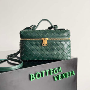 Bottega Veneta BV 789109V3IV16414 Bang Bang Vanity Case Green - Default Title - View 1