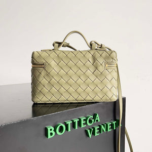 Bottega Veneta BV 789109V3IV16414 Bang Bang Vanity Case Lemon Yellow - Default Title - View 3