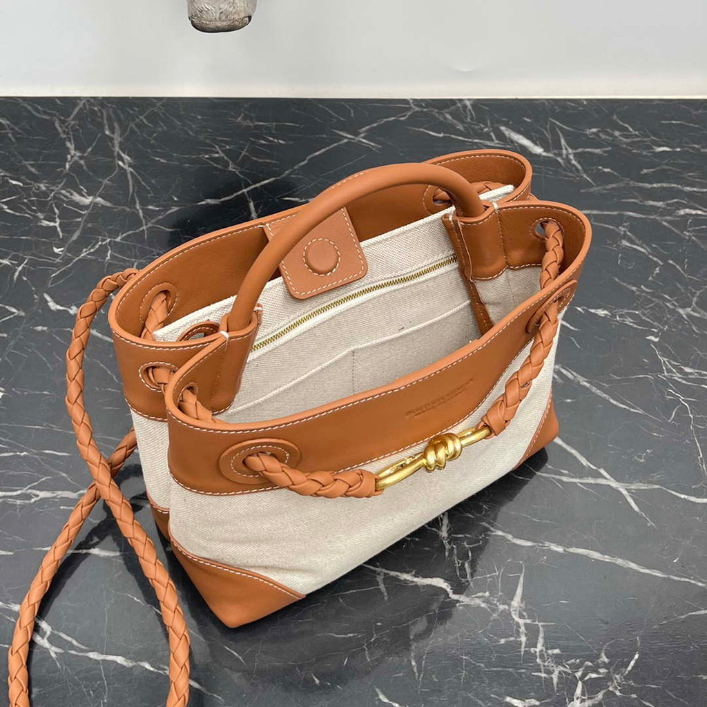 Bottega Veneta BV 791594V42E19802 Small Andiamo Natural  light wood