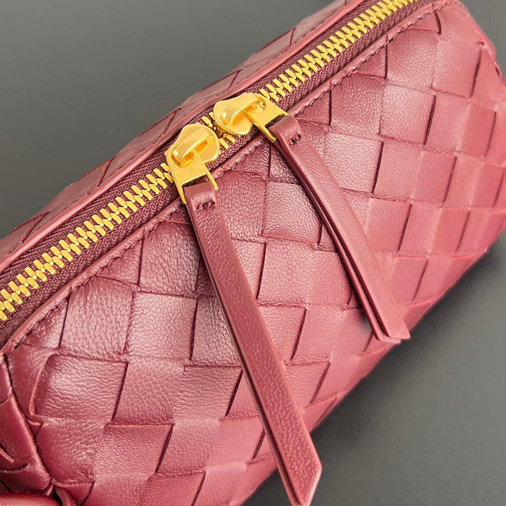 Bottega Veneta BV 794258VCPP18425 Concert Pouch BV92045