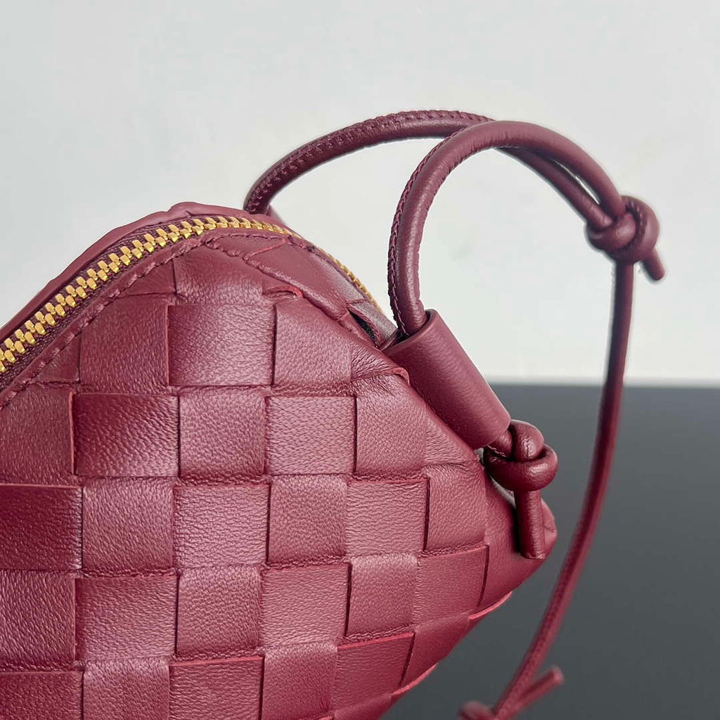 Bottega Veneta BV 794258VCPP18425 Concert Pouch BV92045