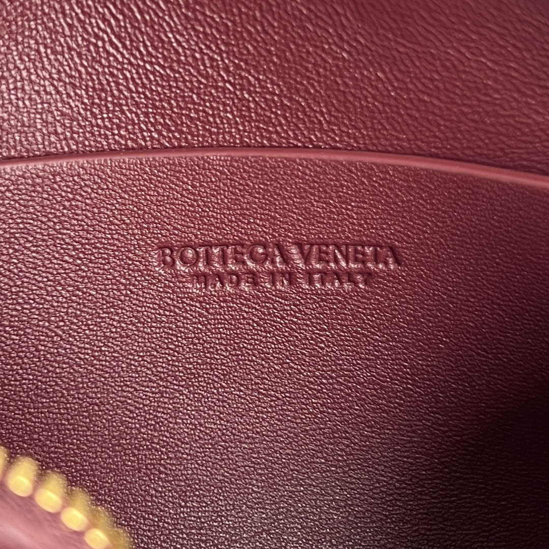 Bottega Veneta BV 794258VCPP18425 Concert Pouch BV92045