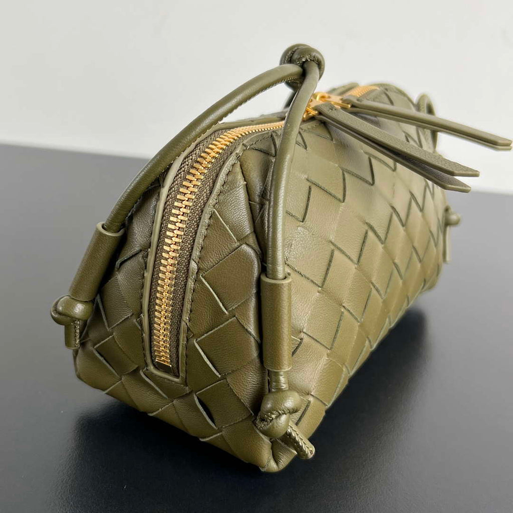 Bottega Veneta BV 794258VCPP18425 Concert Pouch BV92048