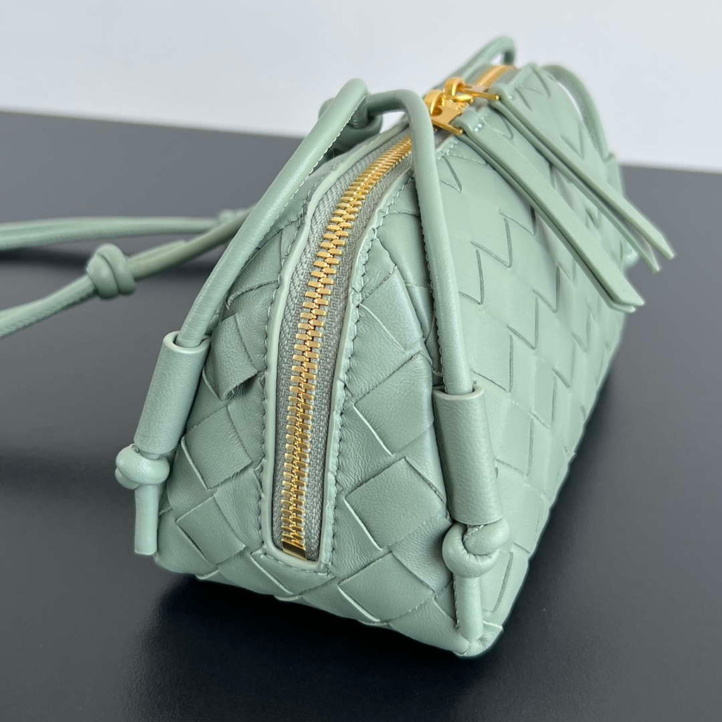 Bottega Veneta BV 794258VCPP18425 Concert Pouch BV92049