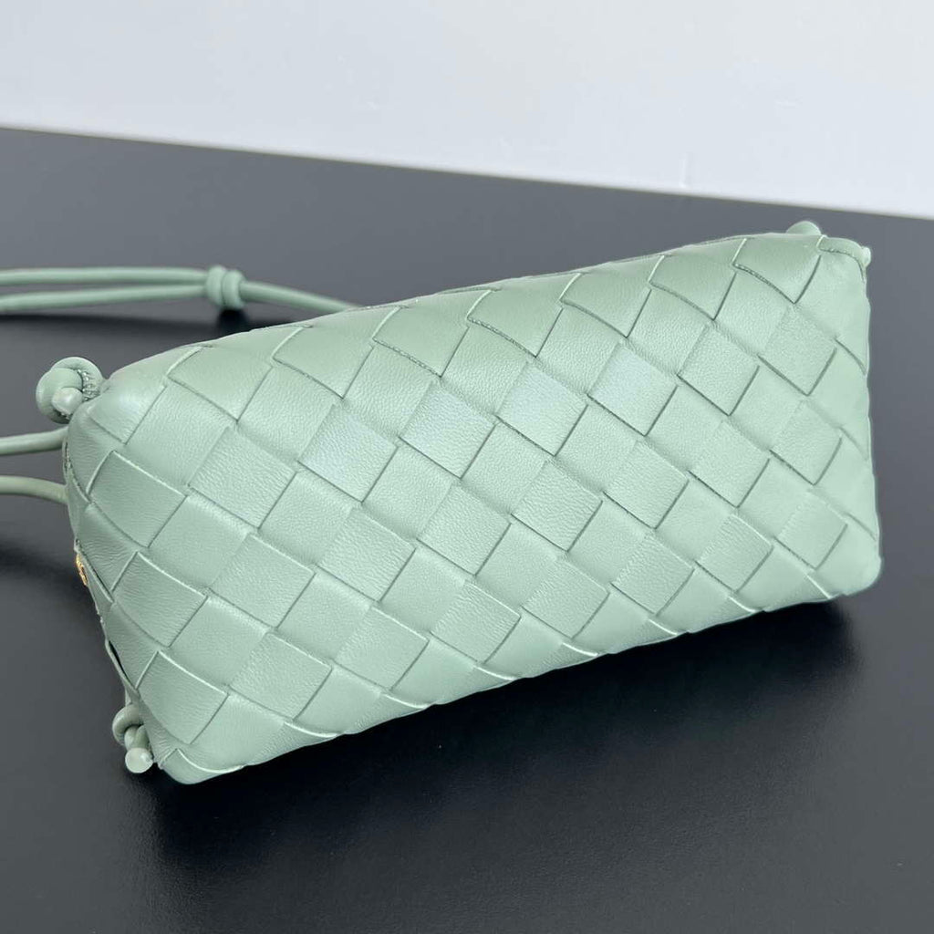 Bottega Veneta BV 794258VCPP18425 Concert Pouch BV92049