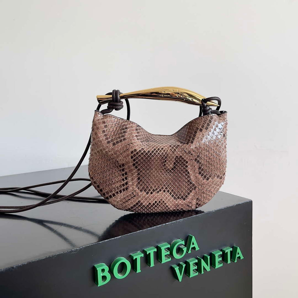Bottega Veneta BV 794920 Baby Sardine Cross-body bag Python fondant leather