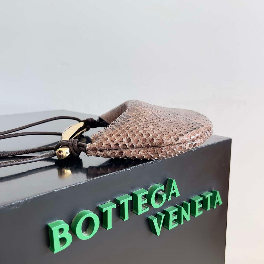 Bottega Veneta BV 794920 Baby Sardine Cross-body bag Python fondant leather