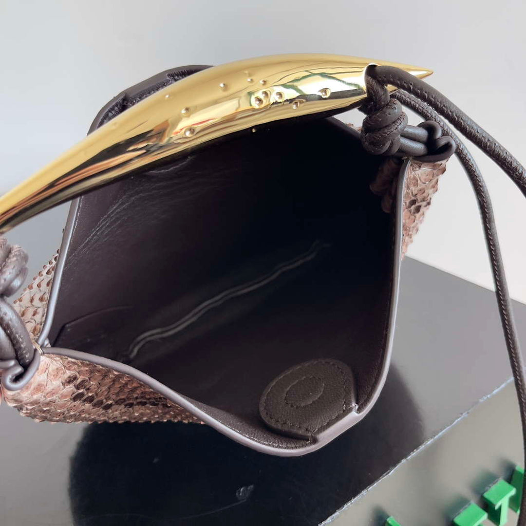 Bottega Veneta BV 794920 Baby Sardine Cross-body bag Python fondant leather