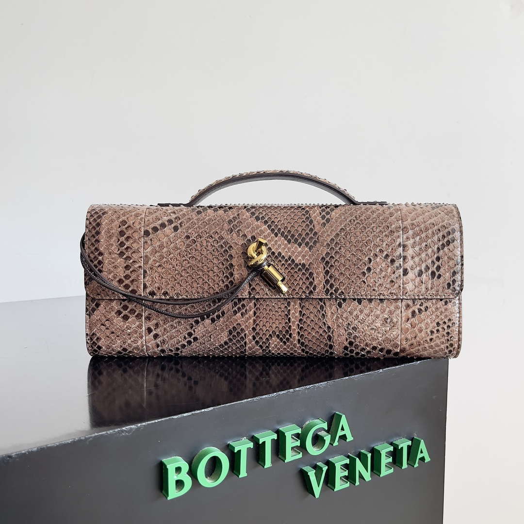Bottega Veneta BV 794945 Long Clutch Andiamo With Python leather BV9090