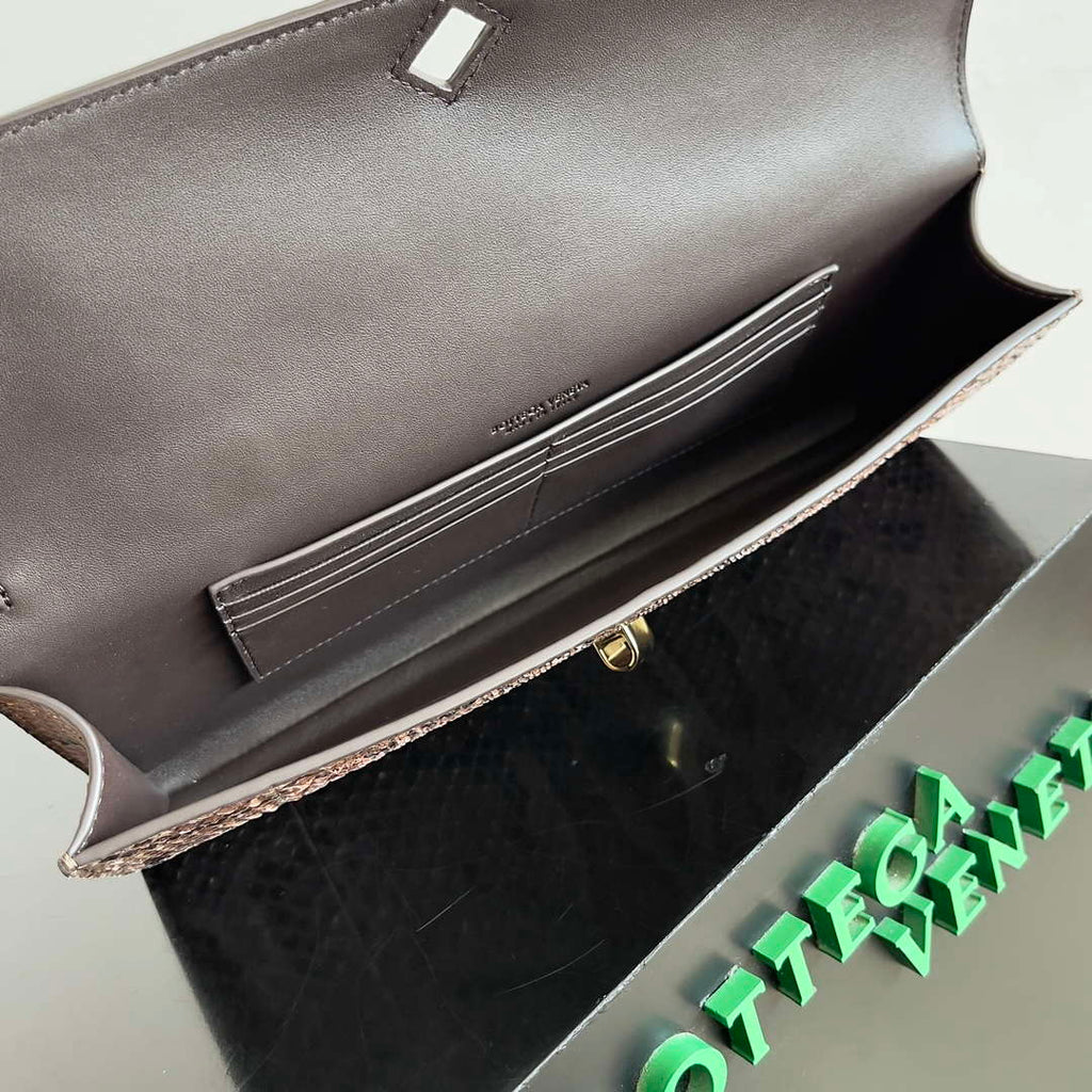 Bottega Veneta BV 794945 Long Clutch Andiamo With Python leather BV9090