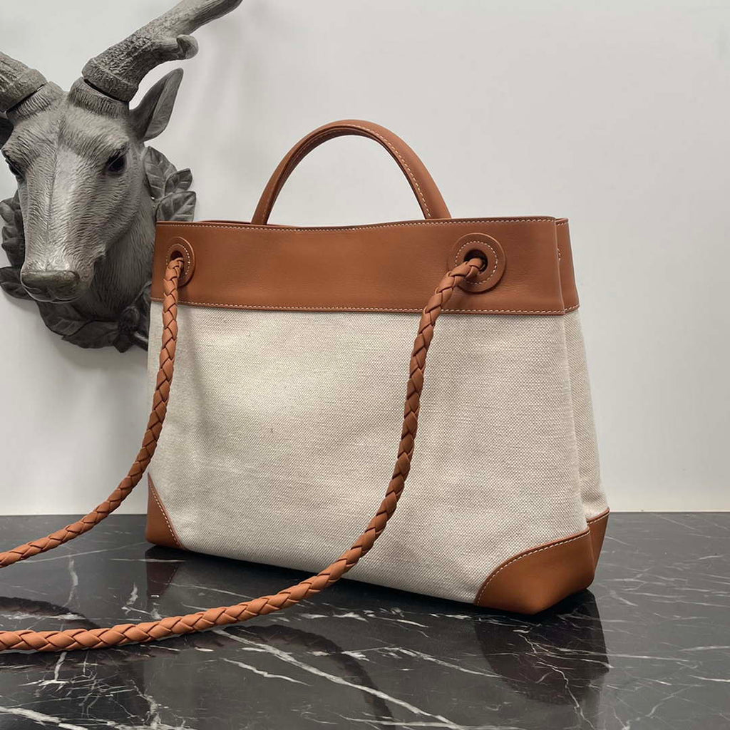 Bottega Veneta BV 795306 Medium Andiamo Natural Tan