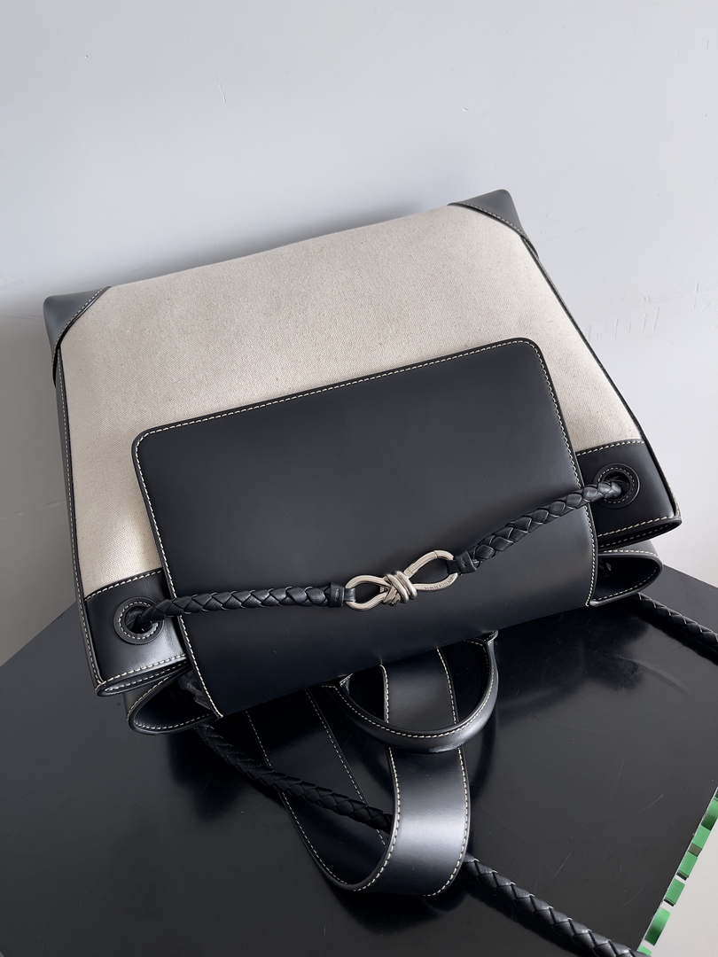 Bottega Veneta BV 796417 Large Andiamo Backpack Black& Beige Silver