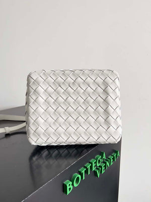Bottega Veneta BV 796569VCPPT8060 Small Andiamo Parachute White - Default Title - View 6