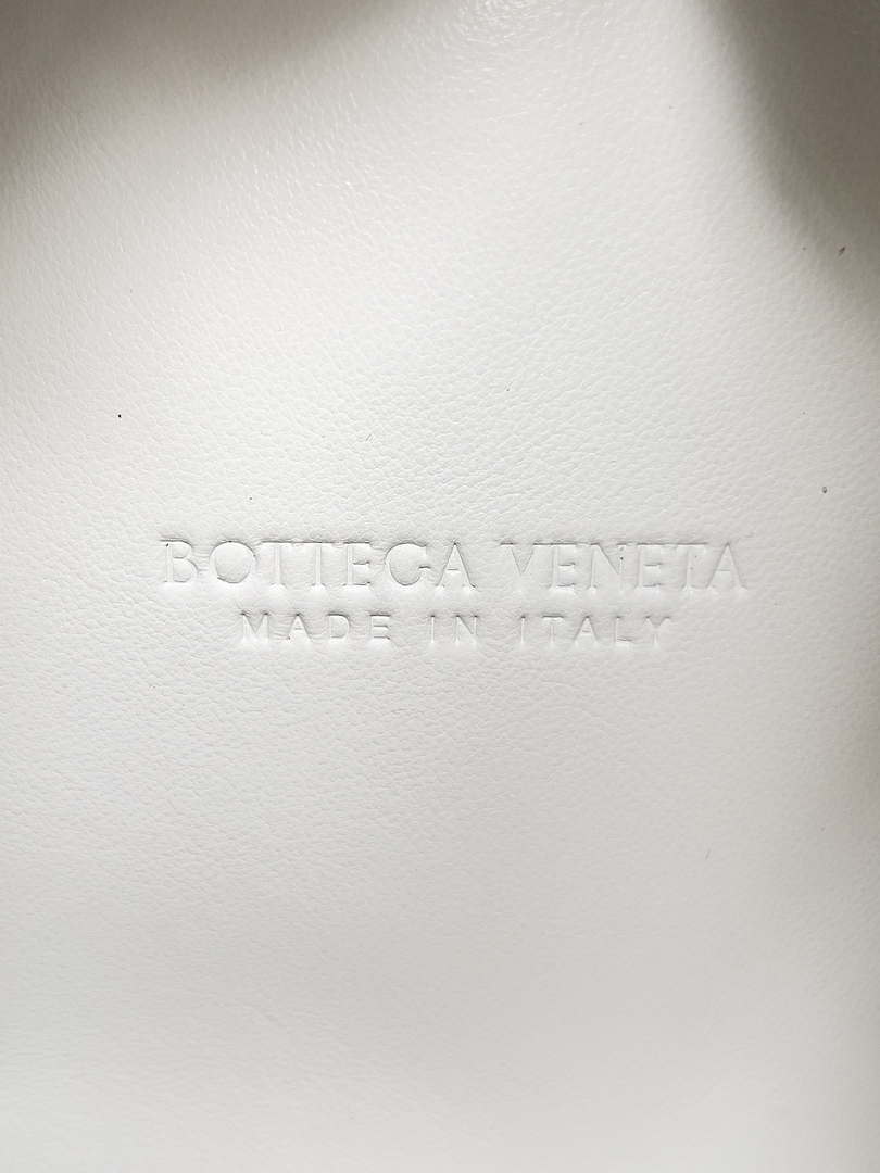 Bottega Veneta BV 796569VCPPT8060 Small Andiamo Parachute White - Default Title - View 8