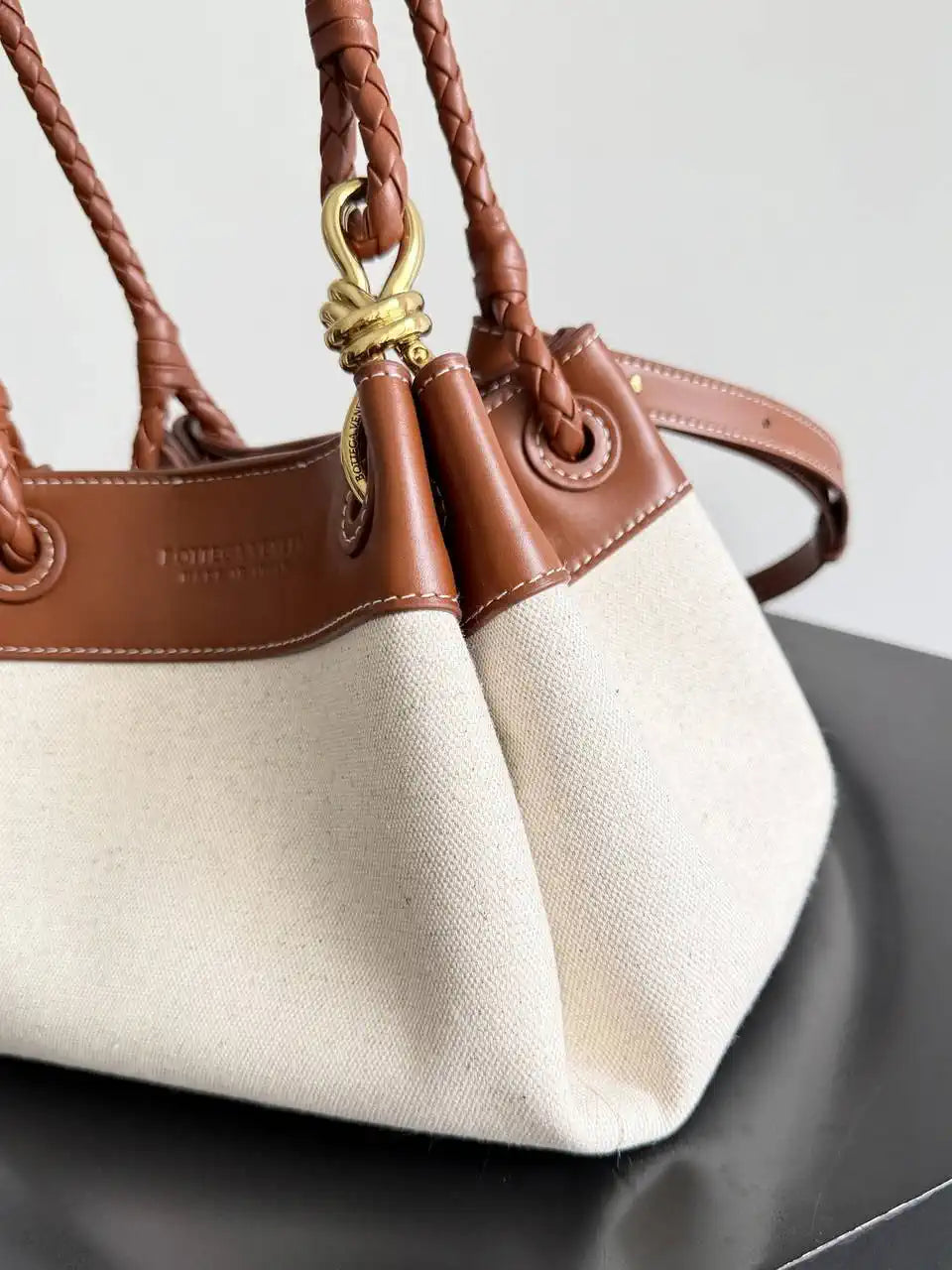 Bottega Veneta BV 796569VCPPT8060 Small Andiamo Parachute Canvas & Brown