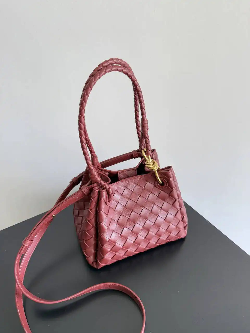 Bottega Veneta BV 796569VCPPT8060 Small Andiamo Parachute Wine Red
