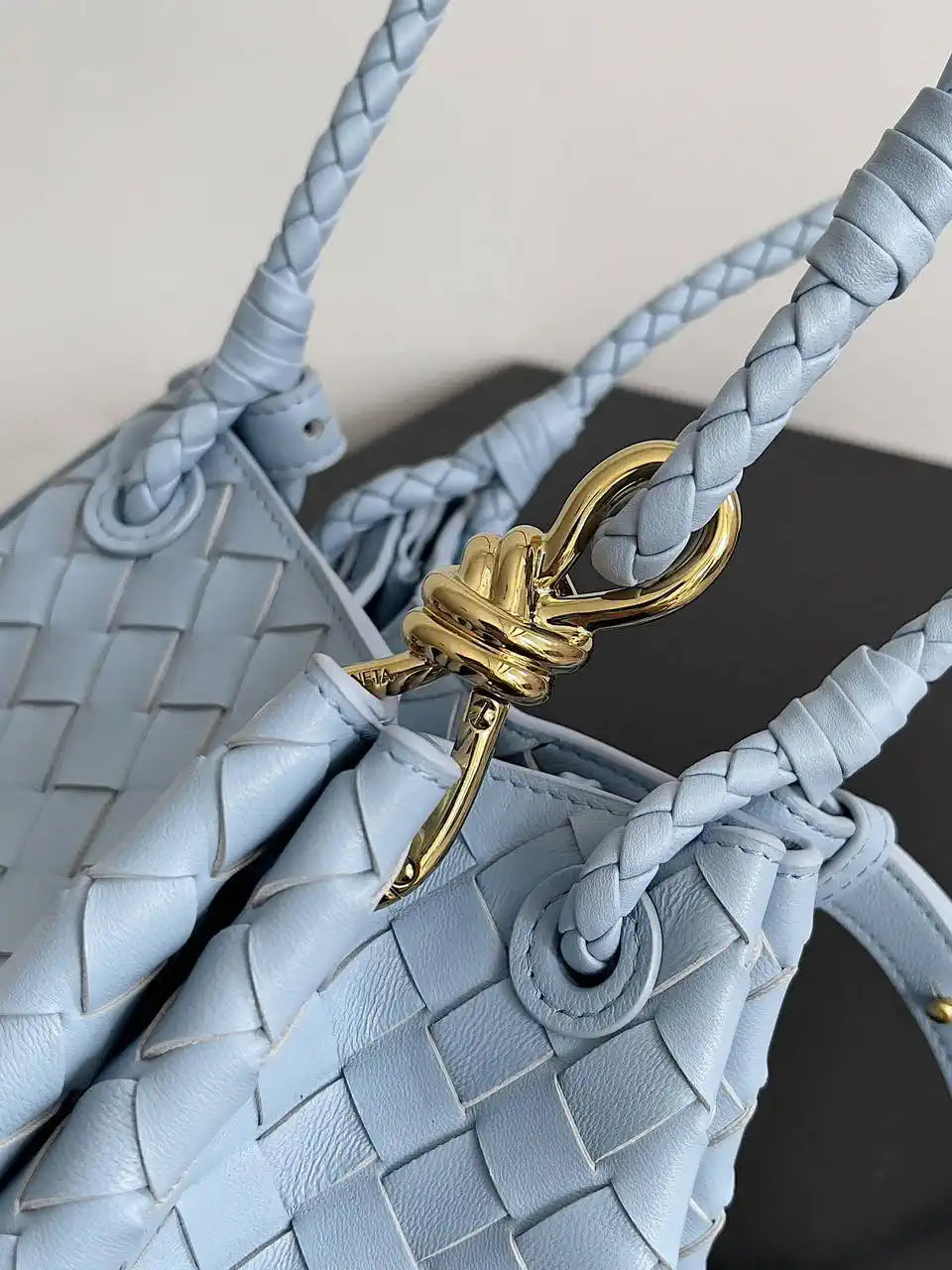 Bottega Veneta BV 796569VCPPT8060 Small Andiamo Parachute Lake Blue