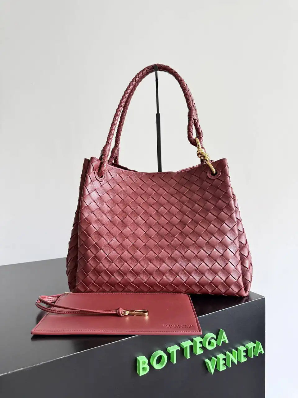 Bottega Veneta BV 796571 Large Andiamo Parachute Wine Red