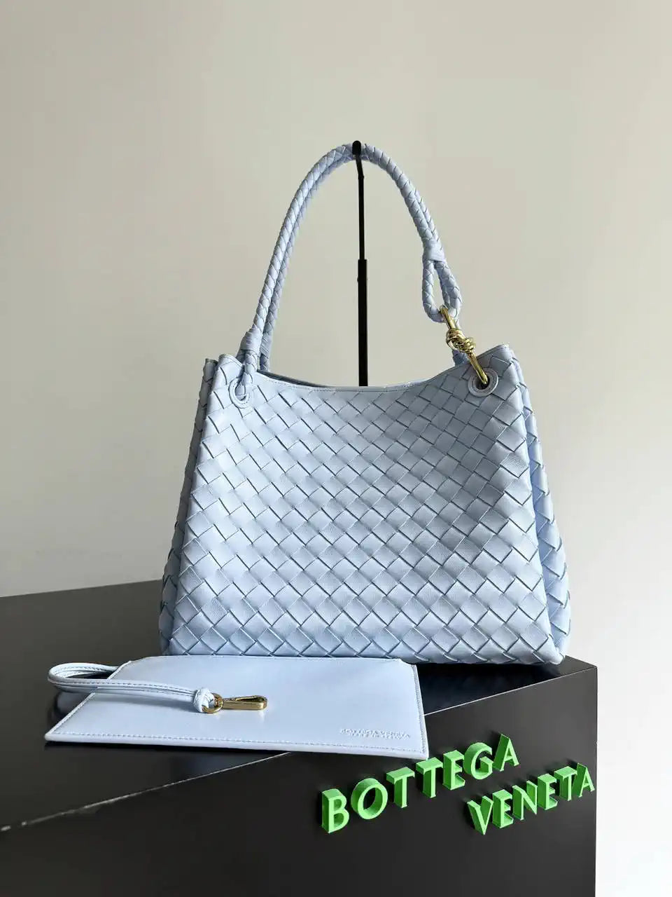Bottega Veneta BV 796571 Large Andiamo Parachute Lake Blue