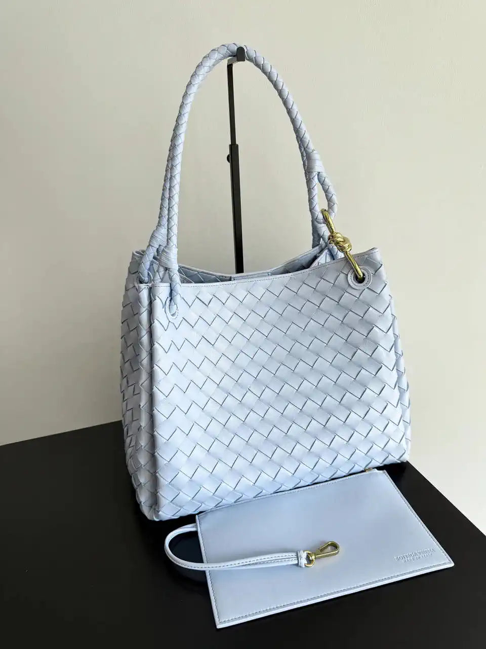 Bottega Veneta BV 796571 Large Andiamo Parachute Lake Blue