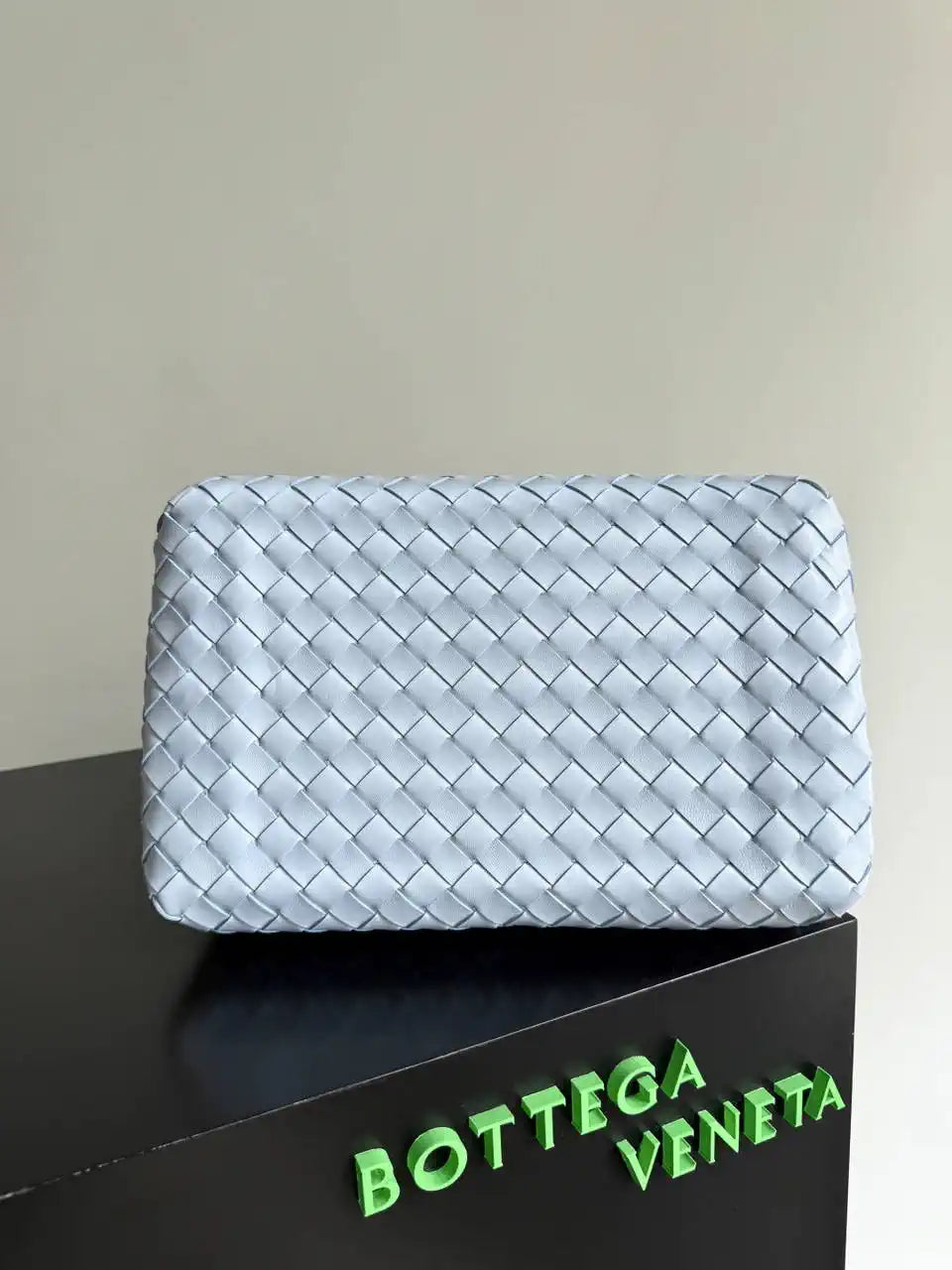 Bottega Veneta BV 796571 Large Andiamo Parachute Lake Blue