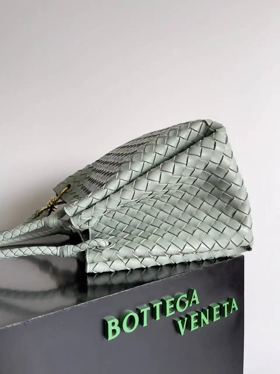 Bottega Veneta BV 796571 Large Andiamo Parachute Mike Green
