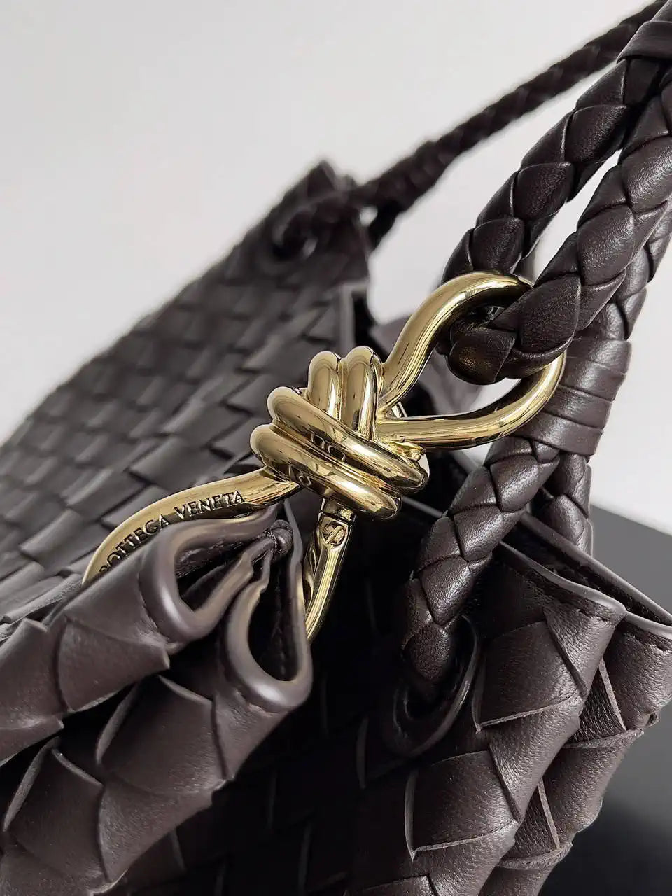 Bottega Veneta BV 796571 Large Andiamo Parachute Dark Brown