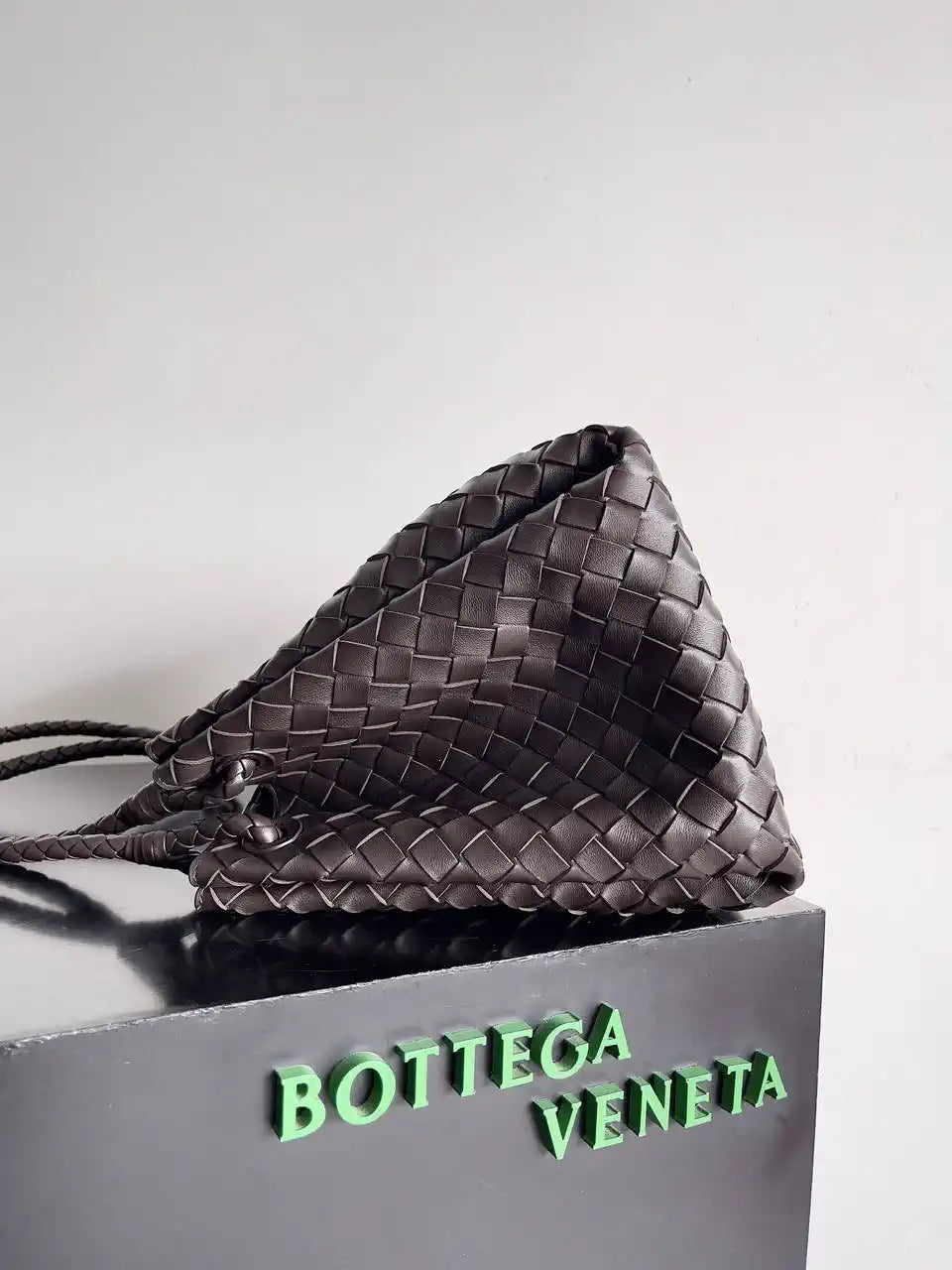 Bottega Veneta BV 796571 Large Andiamo Parachute Dark Brown