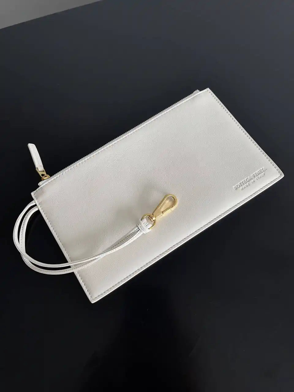 Bottega Veneta BV 796571 Large Andiamo Parachute Beige
