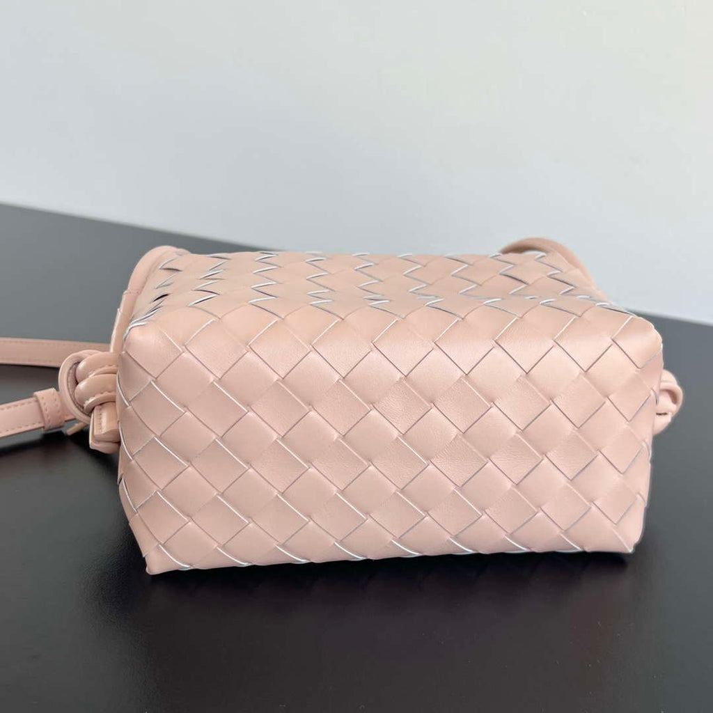 Bottega Veneta BV 796615  Mini Loop intrecciato leather cross-body bag Pink