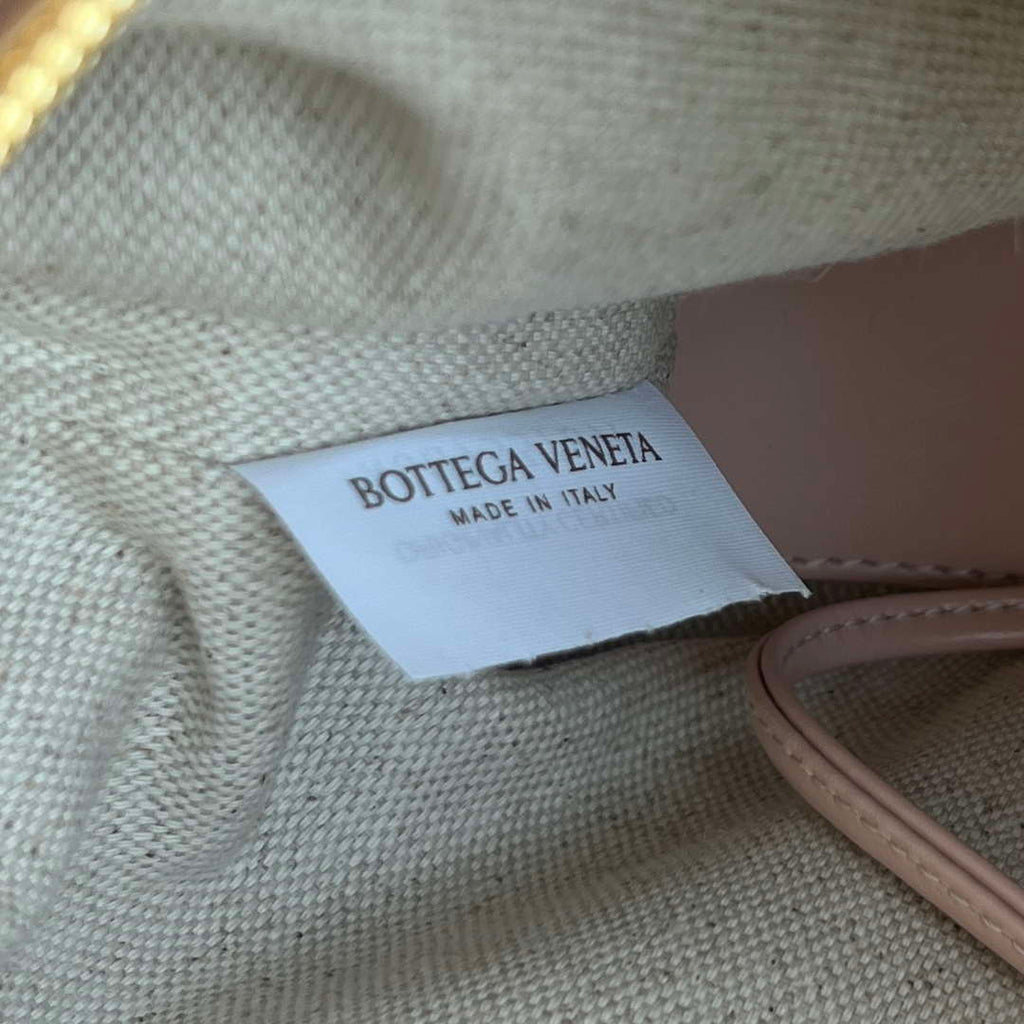 Bottega Veneta BV 796615  Mini Loop intrecciato leather cross-body bag Pink