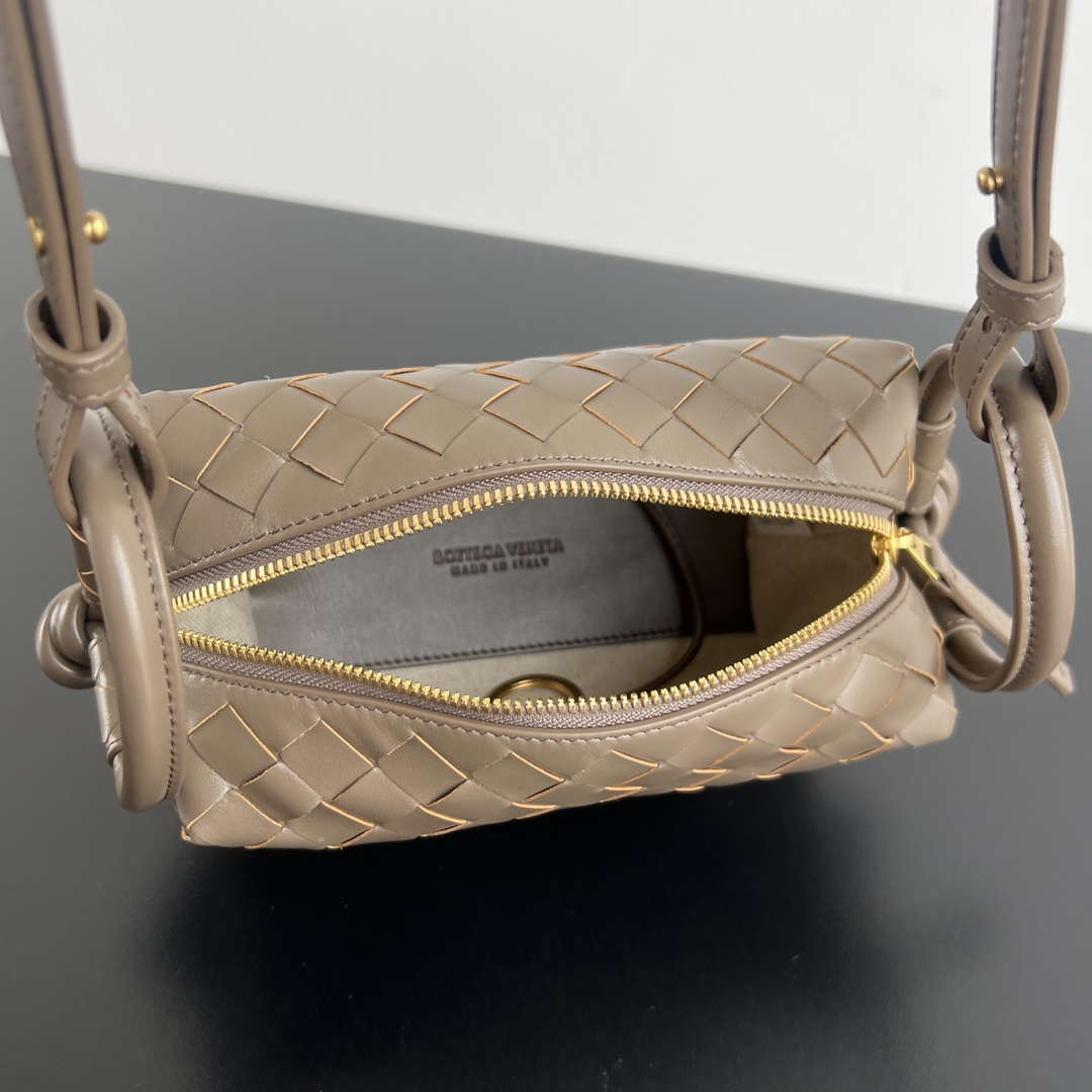 Bottega Veneta BV 796615  Mini Loop intrecciato leather cross-body bag Coffee
