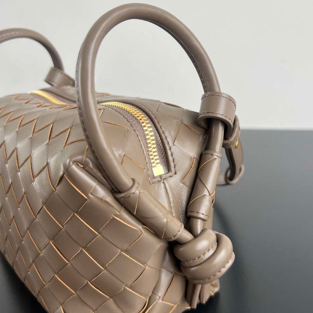 Bottega Veneta BV 796615  Mini Loop intrecciato leather cross-body bag Coffee