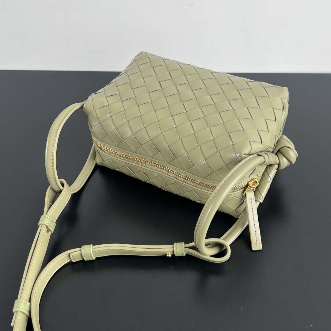 Bottega Veneta BV 796615  Mini Loop intrecciato leather cross-body bag Lemon Green