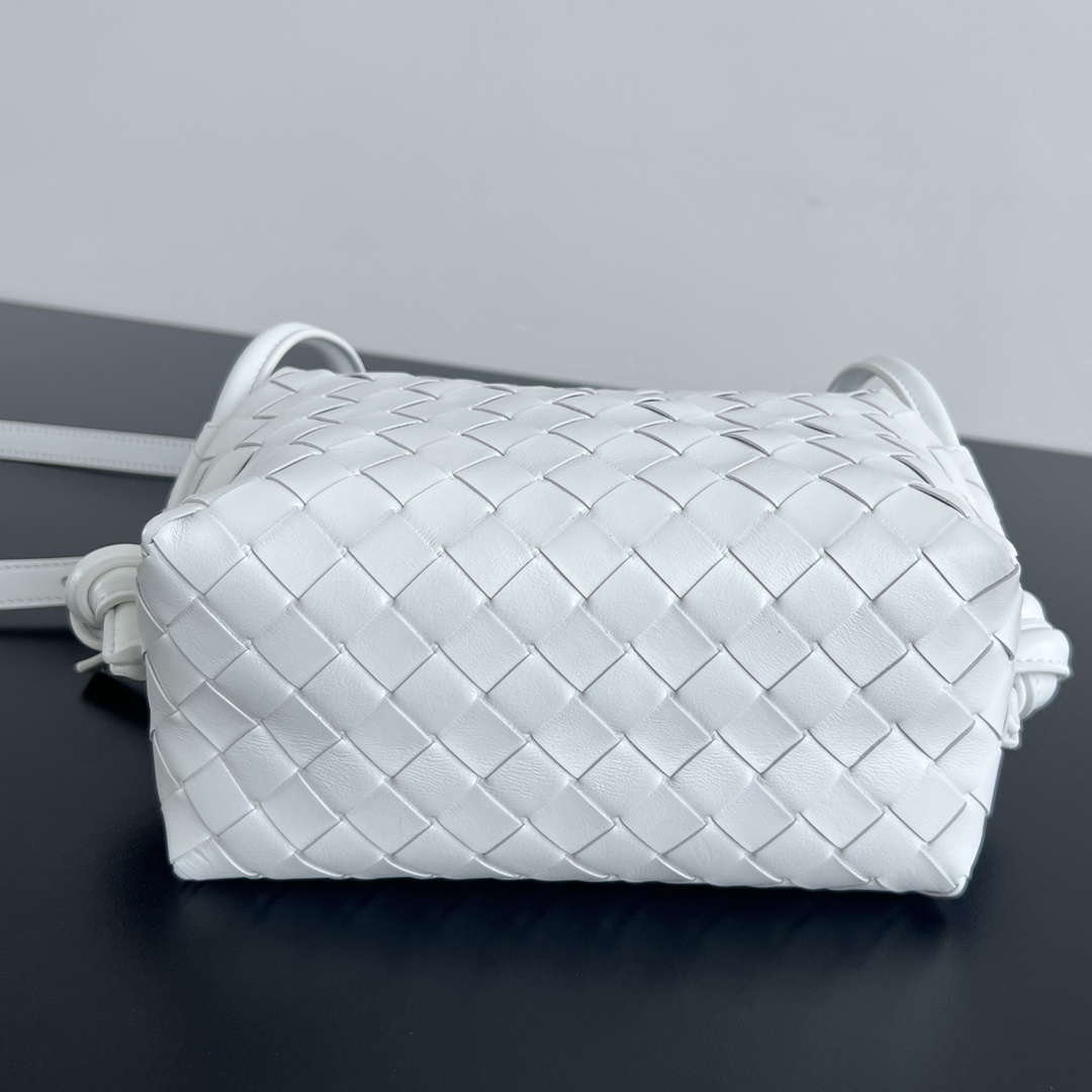 Bottega Veneta BV 796615  Mini Loop intrecciato leather cross-body bag White