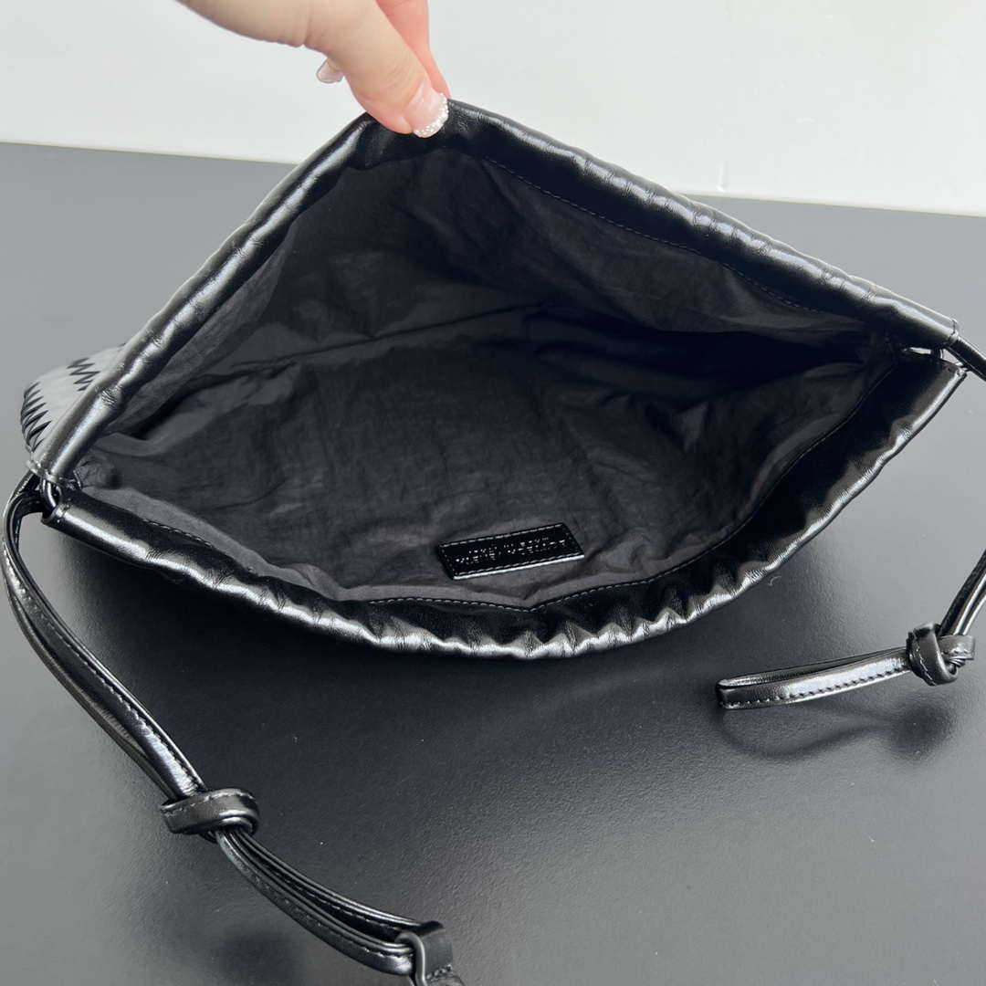 Bottega Veneta BV 796728V3IV12916  Dustbag Black