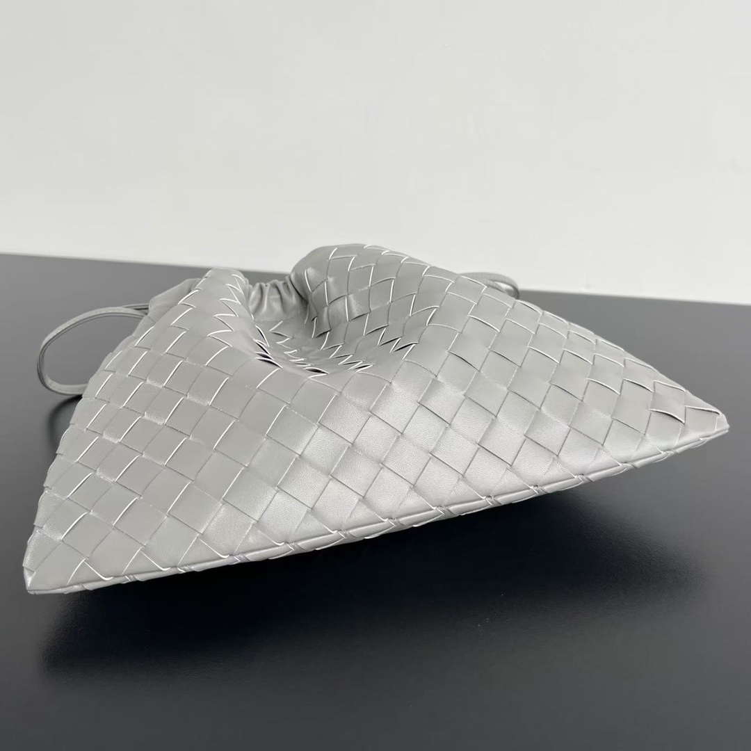 Bottega Veneta BV 796728V3IV12916  Dustbag Gray
