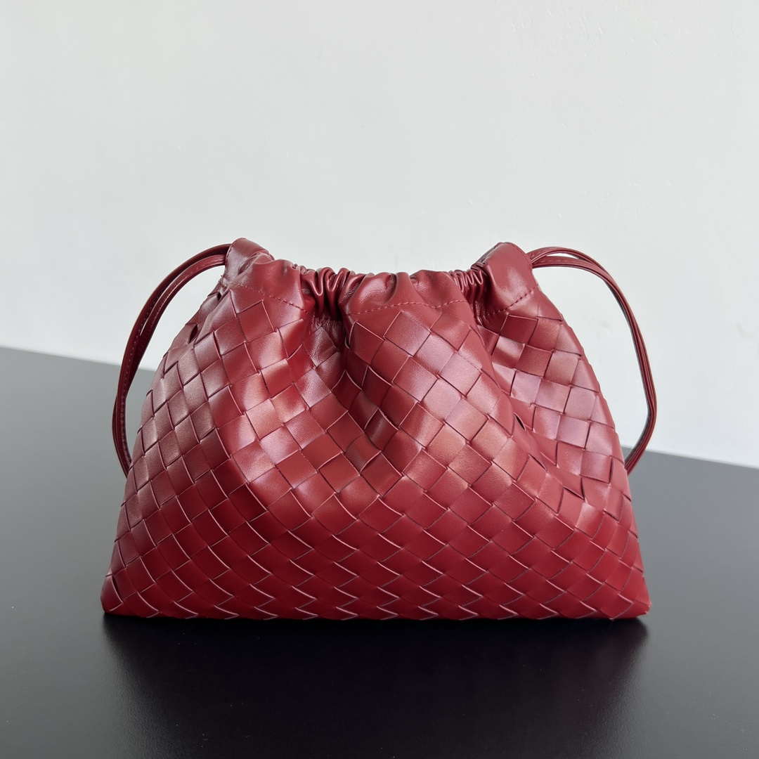 Bottega Veneta BV 796728V3IV12916  Dustbag Red